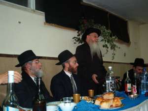 Manostrishtcher Rebbe's speech
